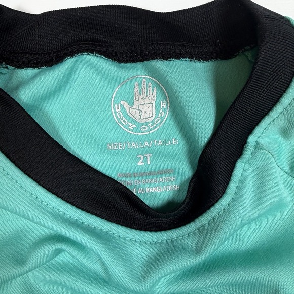 Lot Of 2T Boys Swimsuits And Shirts Body Glove Old Navy Circo Cat Multicolor - Picture 7 of 10